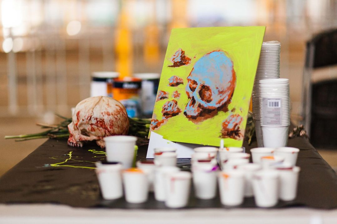 BRUSHWORK THROUGH STILL LIFE MASTERCLASS WITH PALETTE KNIVES