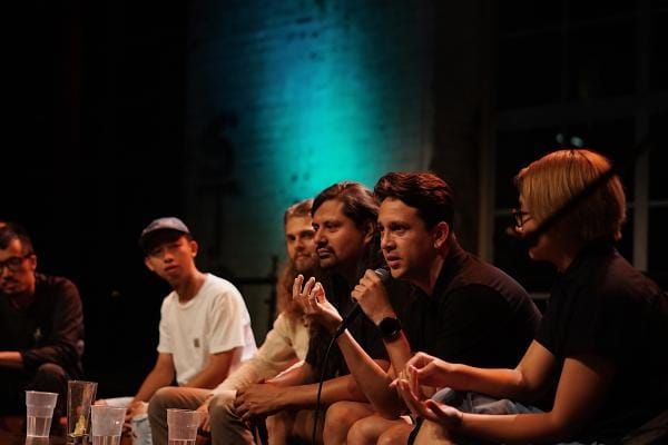 International Artist Talk